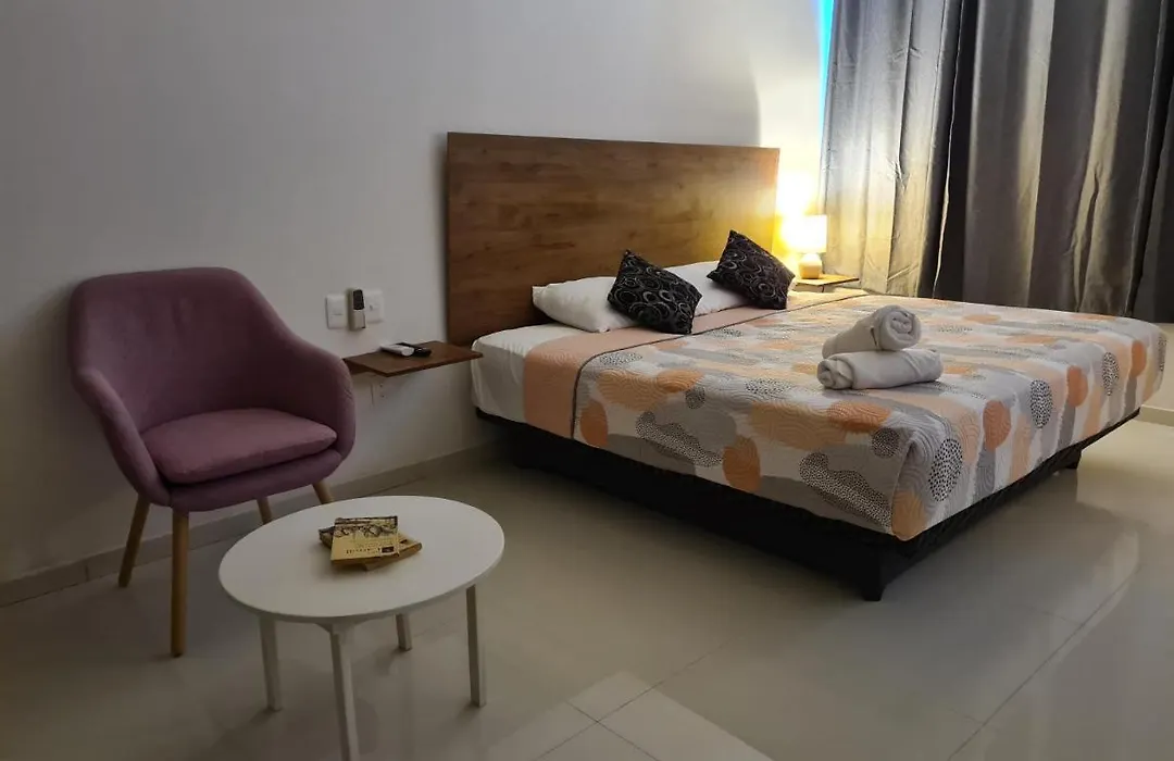 Suite Near From The Beach And Rooftop Ocean View 204-1