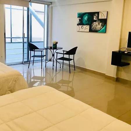Deluxe Condos 42-2
