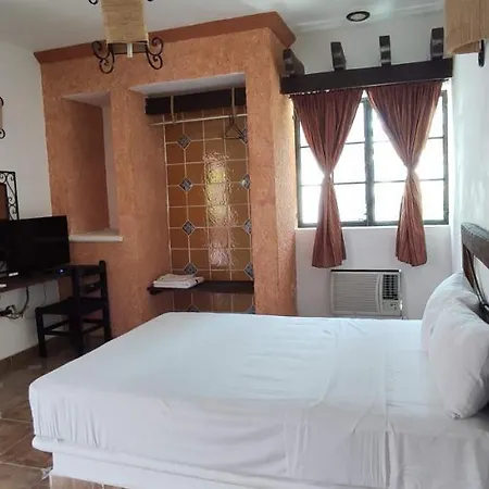 Alux Rooms-3