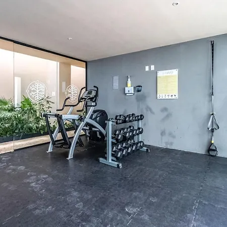 Alexa Smart Studio Oceanview Rooftop Pool And Gym-3
